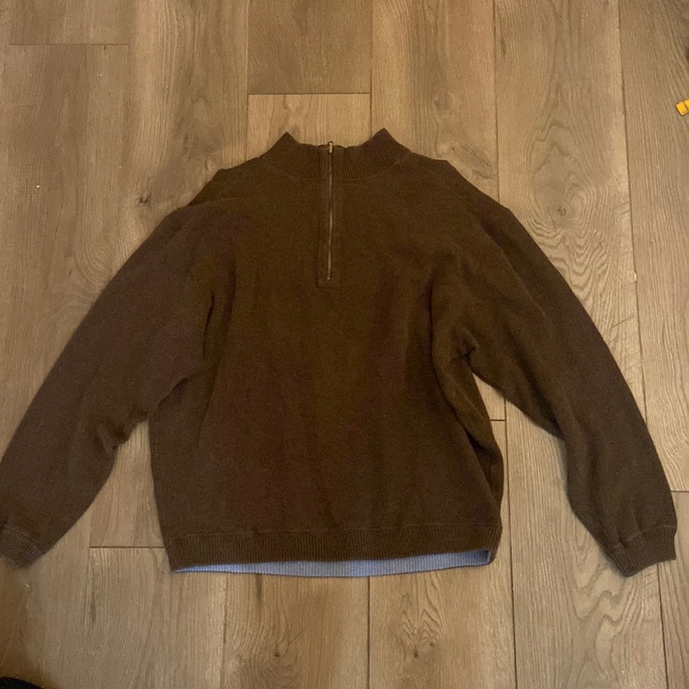 Reversible quarter zip